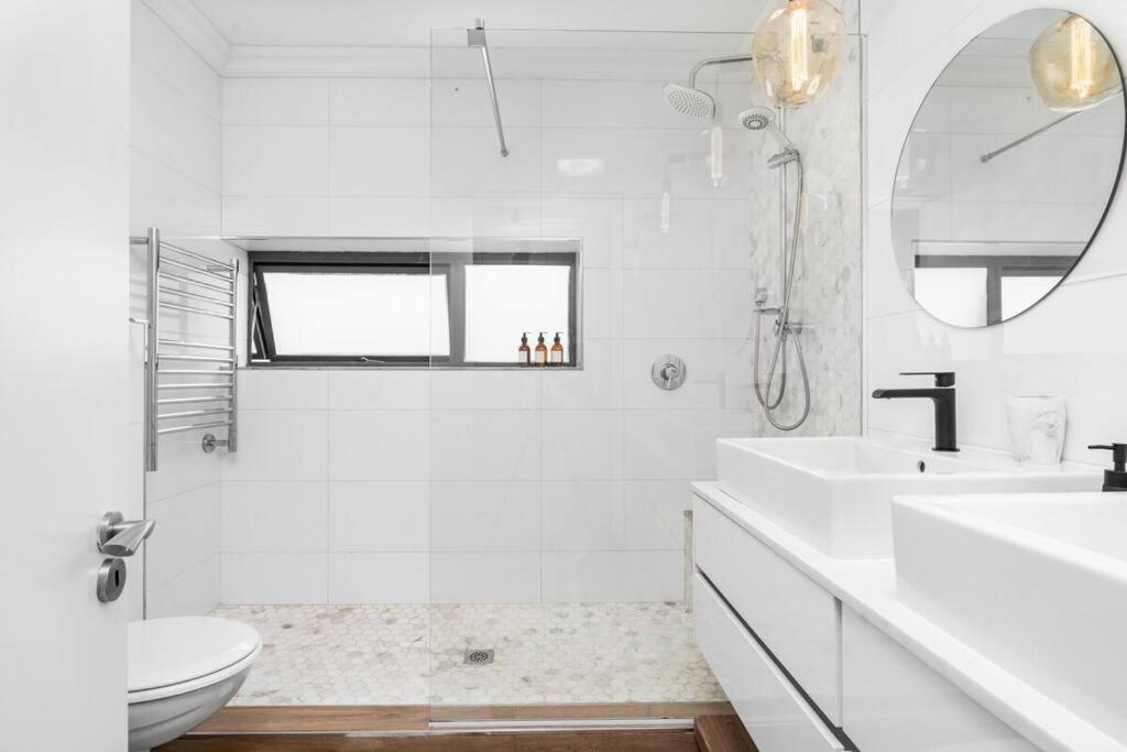 Styled Top Floor Apartment, With Back-Up Power Cape Town Dış mekan fotoğraf